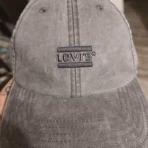 Levi hat